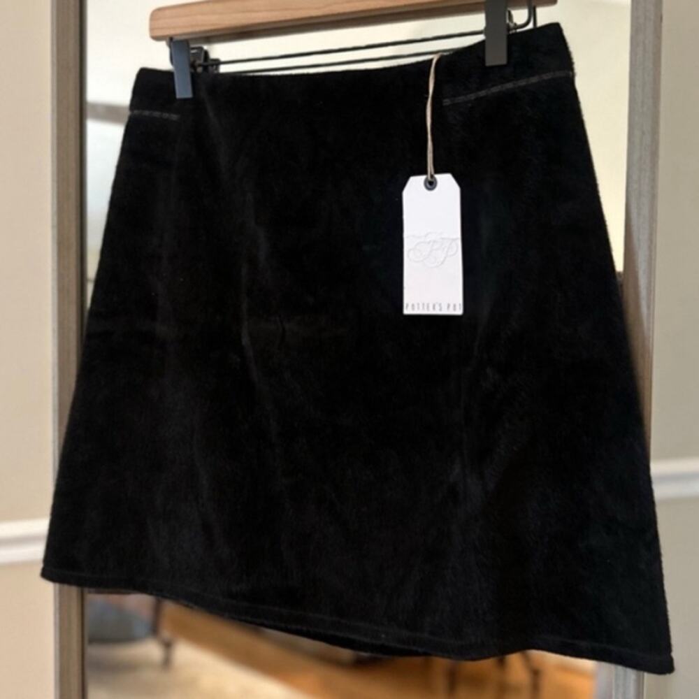 Women's Potter's Pot Faux Fur Skirt Size S Black